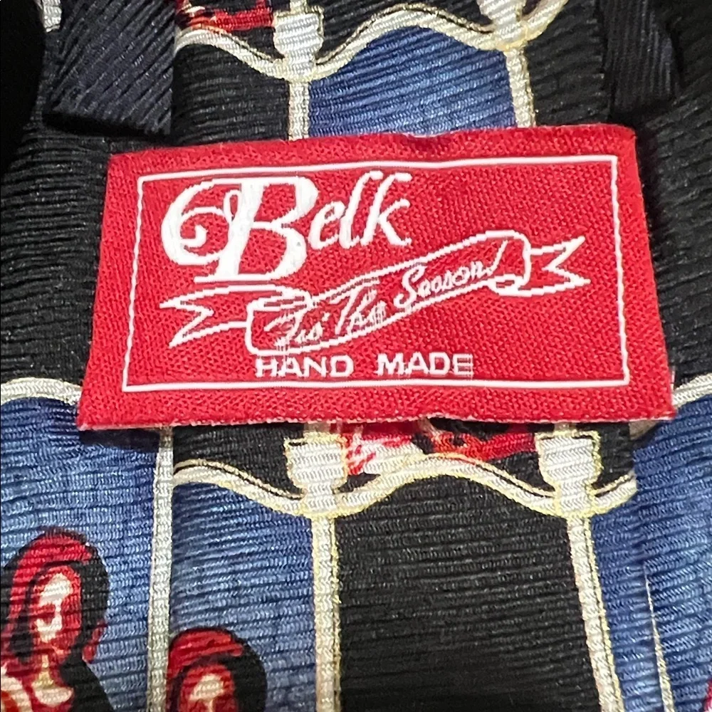 Belk- MARY holding JESUS  Blue and Red Patterned Tie